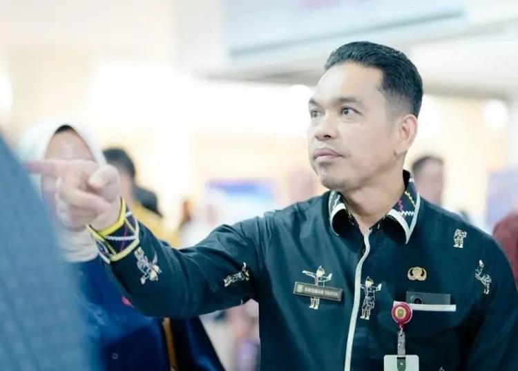 SPMB Riau 2026 Tak Merata, Sekolah Favorit Jadi Rebutan di Pekanbaru