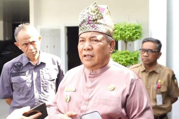 Plt Gubri SF Hariyanto Luruskan Informasi: MBG Tak Berpengaruh Pada Penurunan Retribusi Daerah, Disdik Salah Input Data