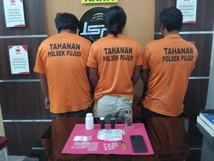 Polsek Pujud Ungkap Kasus Dugaan Peredaran Sabu, Tiga Orang Diamankan, Salah Satunya Residivis