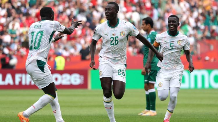 Senegal Kalahkan Irak 5-0 untuk Menjaga Peluang Lolos Babak 32 Besar