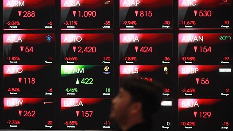IHSG Sempat Melesat, Lalu Terseret Zona Merah, Investor Langsung Pasang Mata