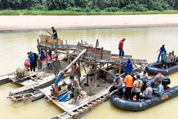 Tambang Emas Rakyat Riau Bersiap Naik Kelas, Izin Dipercepat dan Penambang Bisa Bernapas Lega