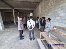 Antisipasi Premanisme dan Pungli di Jembatan Napangga, Tim RAGA Polsek Pujud Patroli