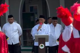 Wawako Pekanbaru Lepas Pawai Ta