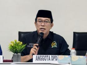 Anggota DPD RI Penrad Siagian Nilai DPR Kembali Khianati Semangat Reformasi Lewat UU Polri