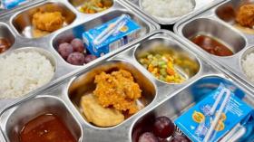 MBG Boroskan Uang Negara Rp 1 Triliun per Bulan, Tapi Gaji Guru Tak Layak dan Ruang Sekolah Banyak Rusak