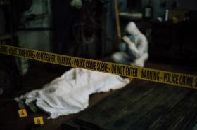 Tikar di Atas Ranjang Bikin Warga Merinding, Tukang Urut Rohul Ditemukan Tewas Menggenaskan