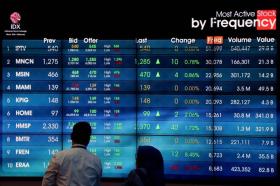 Bursa Efek Merah Membara, IHSG Terjun ke 6.172 Setelah BI Naikkan Suku Bunga