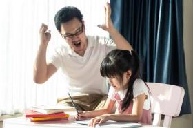 Parenting VOC Bikin Anak Lebih Mandiri? Ini Fakta Mengejutkan yang Diungkap Para Ahli