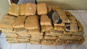 Apes Kuadrat! Niat Selundupkan Ganja Ratusan Kilo, Dua Kurir Ini Malah Nyungsep Tabrak Truk di Taput