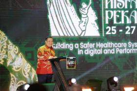 SF Hariyanto Buka PIT dan Mukernas HISFARSI 2026, Fokus pada Keselamatan Pasien