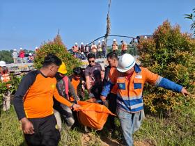 Jatuh ke Sungai, Pekerja Terminal Peti Kemas Perawang Ditemukan Tewas