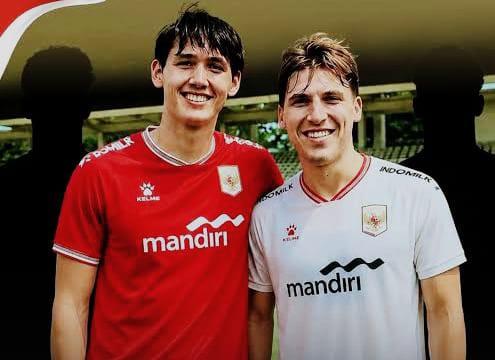 Resmi! DPR Sahkan Naturalisasi Luke Vickery dan Mitchell Baker, Timnas Indonesia Makin Kuat