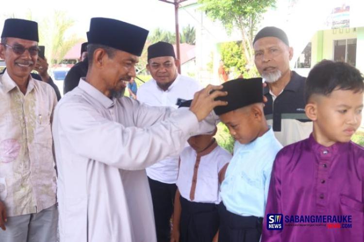 Di Balik Senyum 75 Anak, Khitanan Gratis YFMM di Kepulauan Meranti Satukan Kepedulian Tanpa Sekat