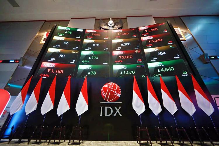 IHSG Sempat Menghijau, Lalu Terseret Merah Saat Investor Mulai Menahan Diri
