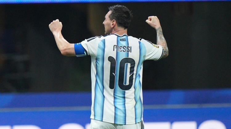Sempat Mati Gaya, Argentina Hidup Lagi Berkat Keajaiban Messi