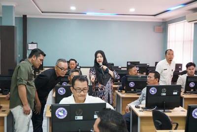 Uji Publik Calon Anggota KPID Riau Ditutup, Prof Syarifah: Tidak Ada Masukan Warga