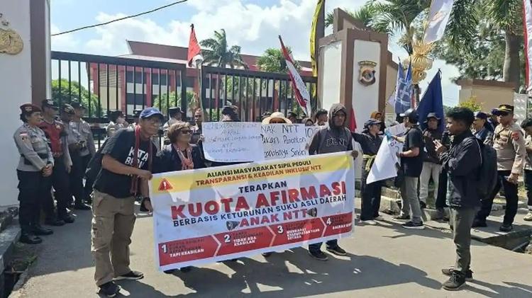 Aliansi Masyarakat Adat Desak Evaluasi Rekrutmen Taruna Akpol Panda NTT