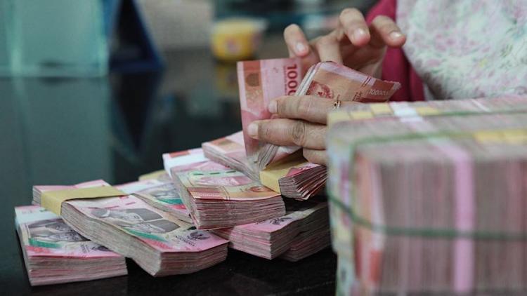 Rupiah Dibuka Melemah Terbatas di Tengah Ketidakpastian Global