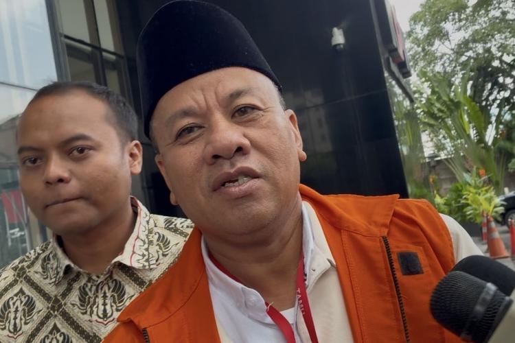 Bupati Kuansing Mengaku Tidak Mengetahui Isi Amplop yang Dikembalikan Menteri Kehutanan