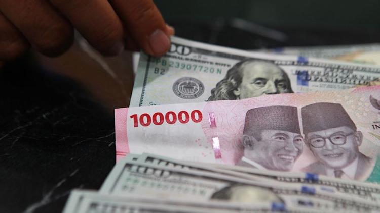Jadi Mata Uang Terkuat Asia, Rupiah Tetap Tertinggal Sepanjang 2026