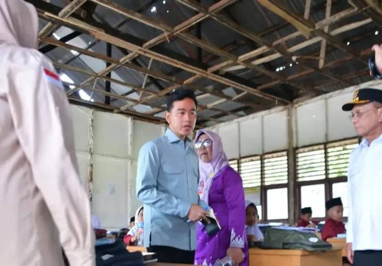 Wapres Gibran Gerak Cepat! Aduan Guru di Instagram Berbuah Rehabilitasi SDN 016 Serusa Rokan Hilir