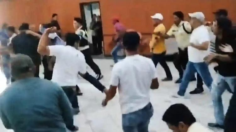 CCTV Bongkar Kericuhan DPRD Riau, Polda Mulai Petakan Calon Tersangka