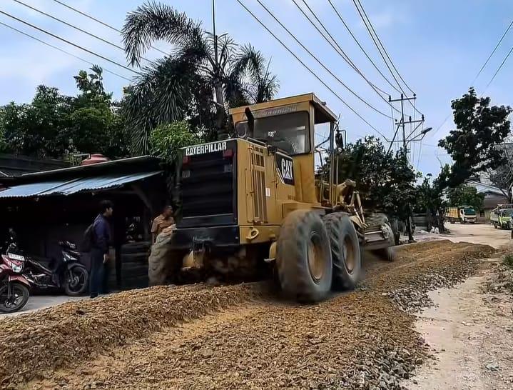 Akses ke Pelabuhan Sungai Duku Makin Lancar, Pemko Pekanbaru Mulai Overlay Jalan Tanjung Batu