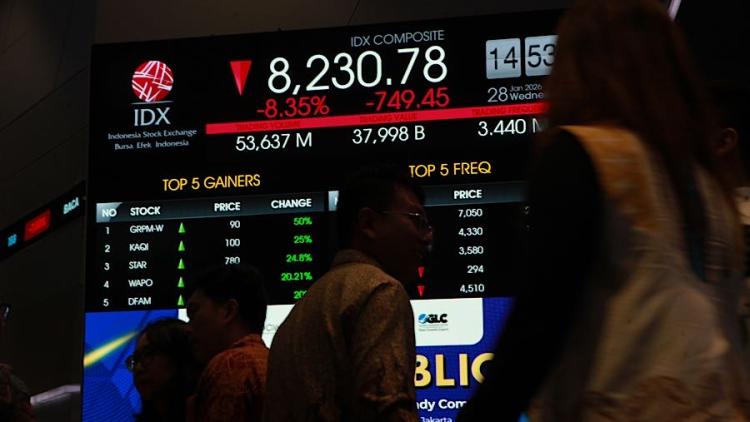 Sempat Hijau Cerah, IHSG Tiba-tiba Amblas di Penghujung Hari
