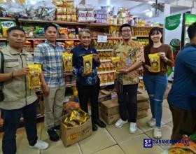 TPID Meranti Sidak Minyakita di Selatpanjang, Stok Aman, Warga Diimbau Tak Panic Buying