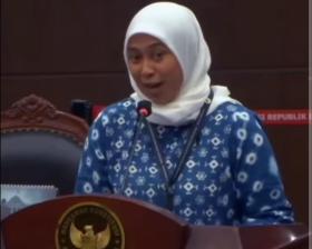 Jauh-jauh Kuliah S3 di Australia, Tapi Gaji Bu Dosen Ini Cuma Rp 2,6 Juta Jauh di Bawah UMK