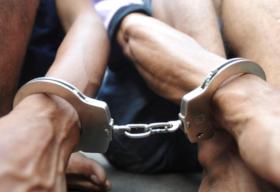 Digerebek Saat Pesta Sabu di Bangkinang, Dua Pria Tak Berkutik, Pemasok Diburu Polisi