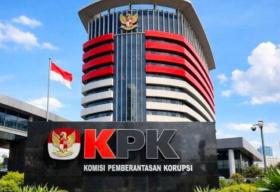 KPK Sita 12 Ribu Dollar Singapura dari Ketua DPRD Kuansing Juprizal, Diduga Bagian Amplop yang Dikembalikan Menteri Kehutanan