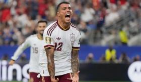 Spanyol Bungkam Prancis 2-0, Tiket Final Dikantongi