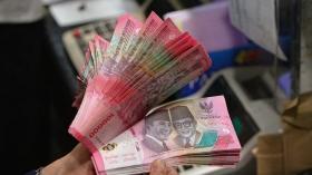 Dolar Makin Perkasa, Namun Rupiah Justru Menguat Pagi Ini