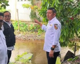 Pemko Pekanbaru dan Pemprov Riau Siapkan Perbaikan Drainase untuk Atasi Banjir di Depan RS Awal Bros