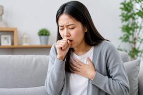 Jangan Anggap Sepele! Batuk Berkepanjangan Ternyata Bisa Dipicu Asam Lambung Naik